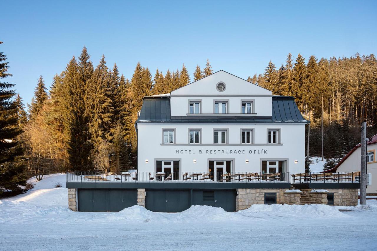 Hotel Orlik Teplice nad Metují Zewnętrze zdjęcie
